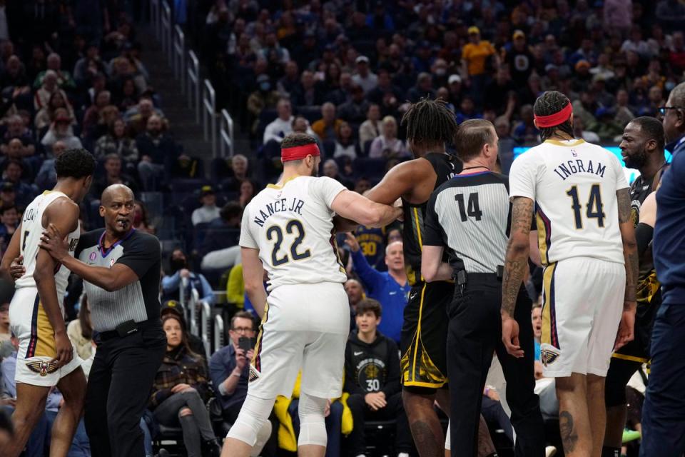 PELICANS-WARRIORS (AP)