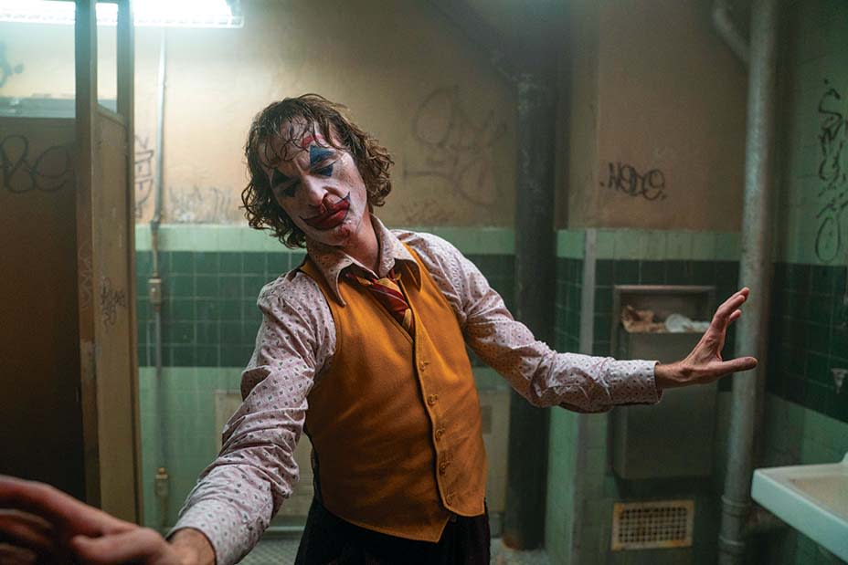 Joaquin Phoenix in <em>Joker</em>