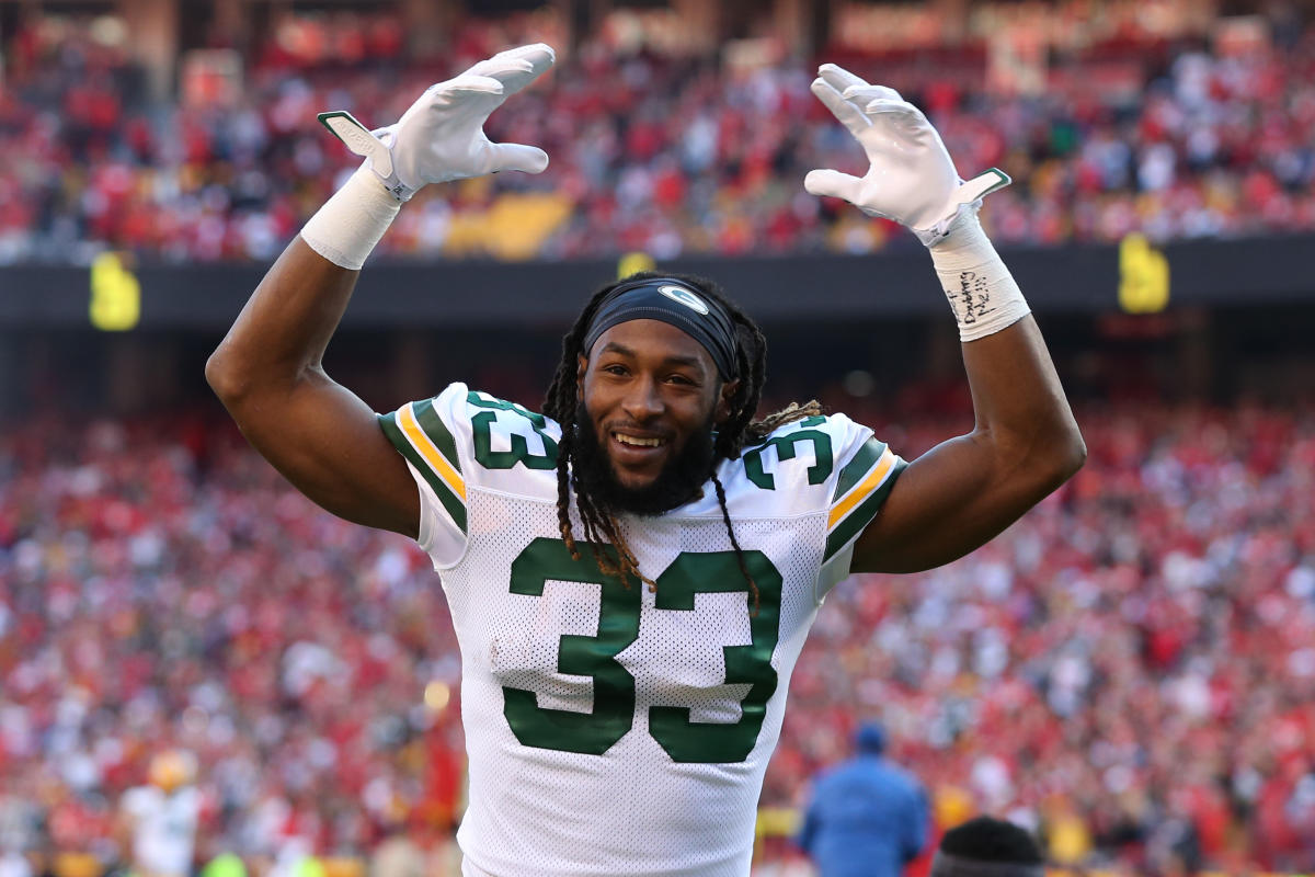 Fantasy Fallout: Aaron Jones re-signs with Green Bay Packers, Fantasy  Football News, Rankings and Projections