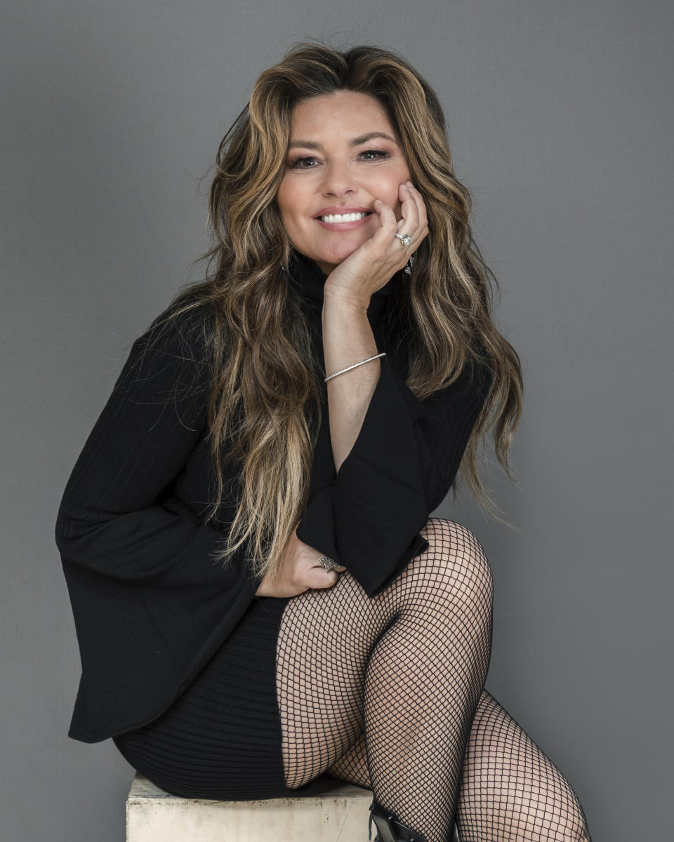 Shania Twain poses for a portrait at her Manhattan hotel, Friday, June 14, 2019, in New York. Twain will begin a new residency in Las Vegas at Zappos Theater at Planet Hollywood Resort & Casino, starting in December 2019. (Photo by Christopher Smith/Invision/AP)