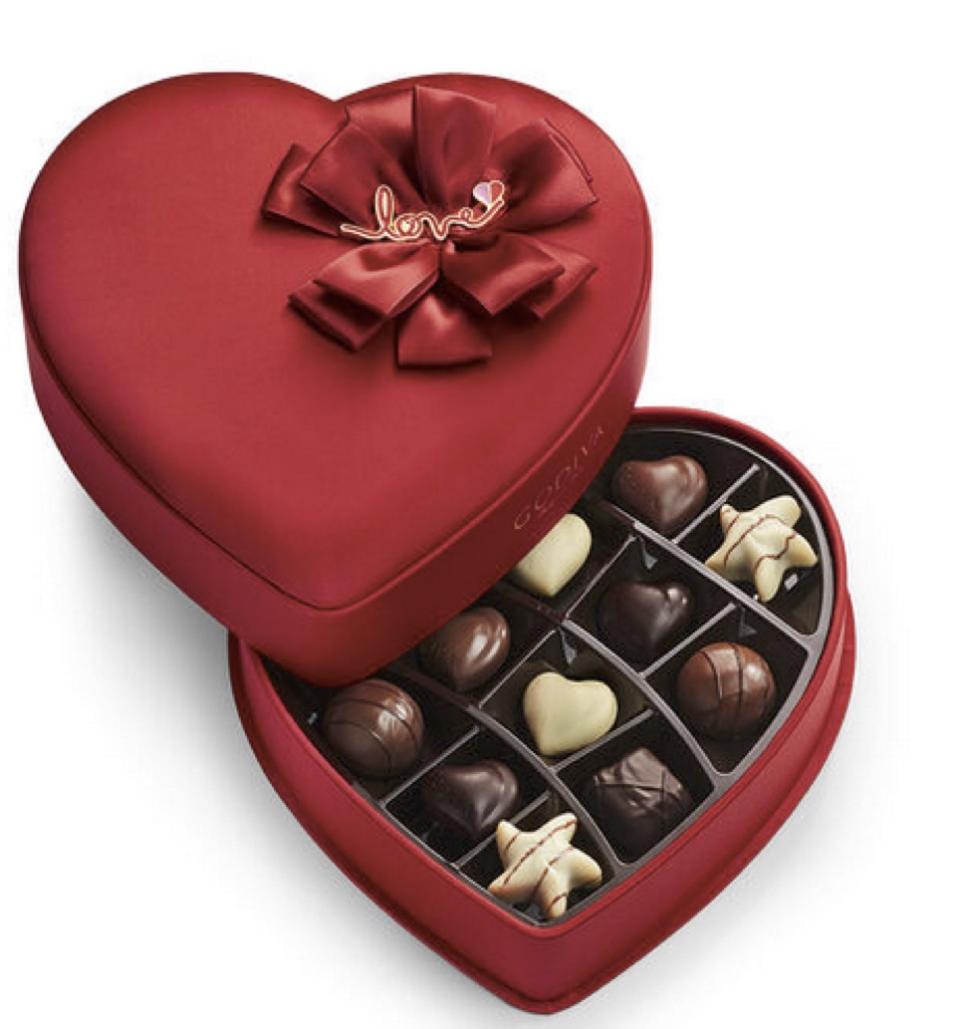 Never goes out of style: An exquisite assortment of sweets for the sweet! (Photo: Godiva)