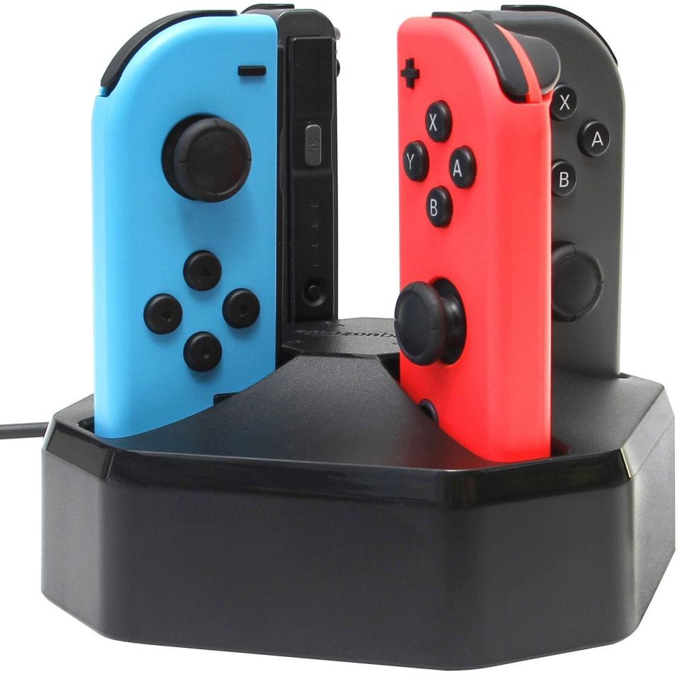 <strong>Normally</strong>: $25<br /><strong>Sale</strong>: $15.80<br />Get it <a href="https://www.amazon.com/AmazonBasics-Charging-Station-Nintendo-Switch-Controllers/dp/B07348JQ3L" target="_blank">here</a>.&nbsp;