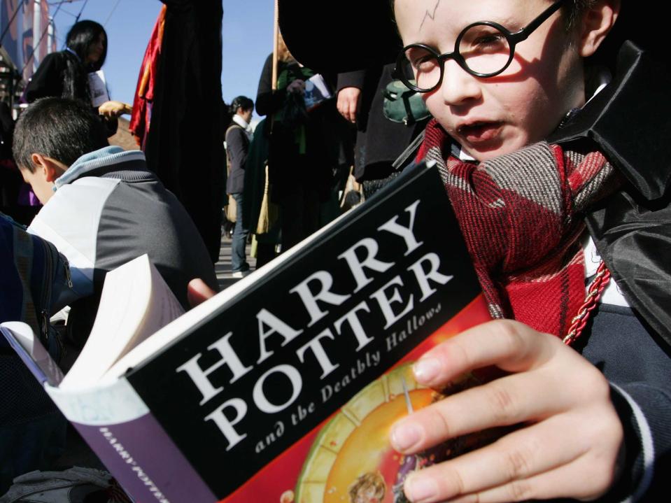 Reading Harry potter