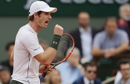 Murray reacts. REUTERS/Gonzalo Fuentes