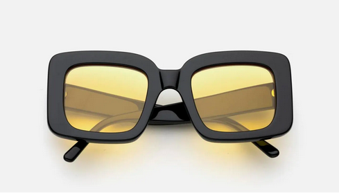 Gafas de sol Lu Goldie Mia en negro y limón | US$ 189.
