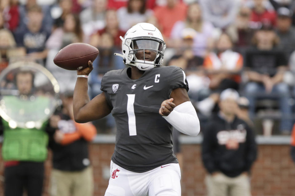 Washington State quarterback Cameron Ward leads his 4-0 Cougars to Southern California to face UCLA this weekend. (AP Photo/Young Kwak)