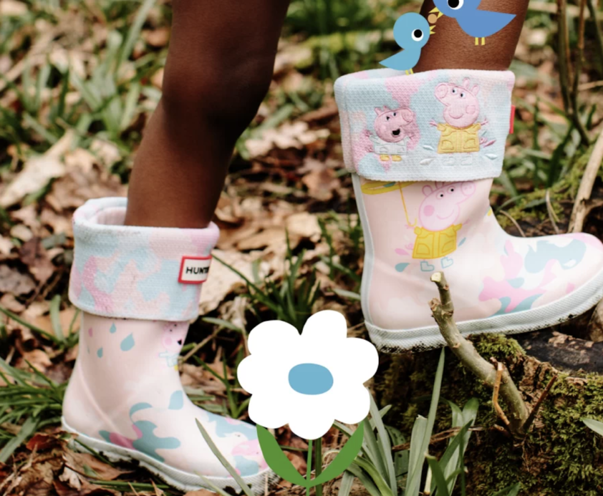 These Limited-Edition Hunter X Peppa Pig Boots & Rain Gear Will Make ...