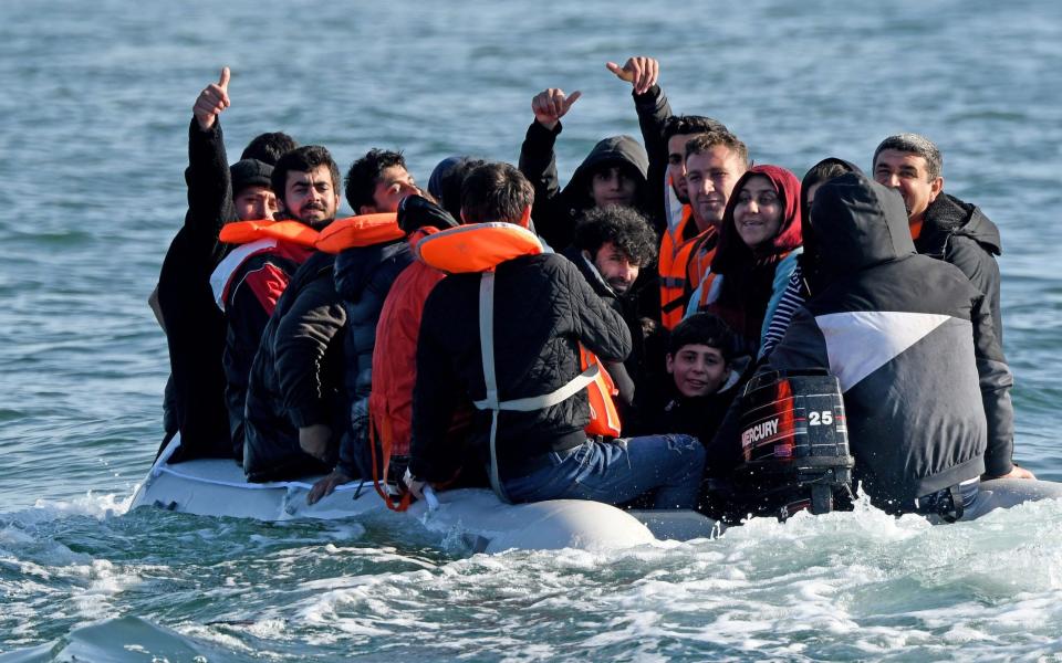 Migrant boat - STEVE FINN 