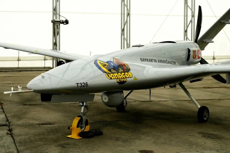 Dron de combate Bayraktar TB2 donado a Ucrania.