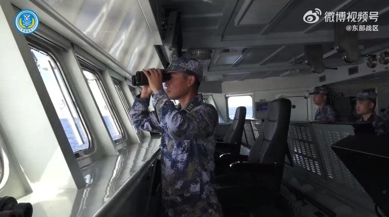 中共對台海周邊進行實彈軍演，造成區域情勢緊張。（翻攝自東部戰區微博）