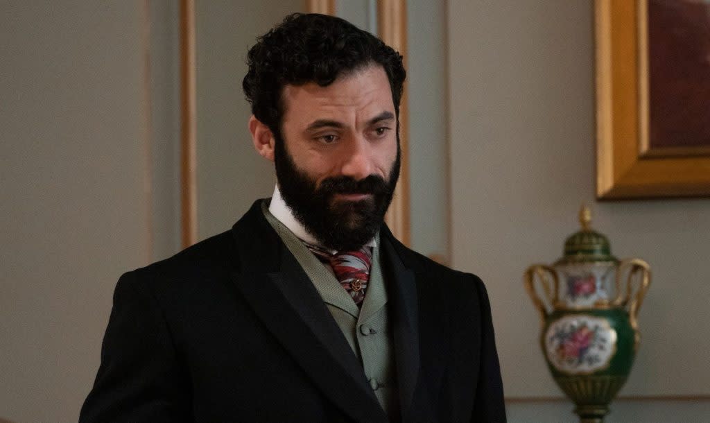 Black Rabbit Cast: The Gilded Age's Morgan Spector Joins Netflix Miniseries