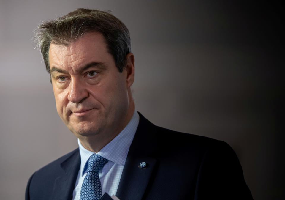 Markus Söder bei einer Pressekonferenz im April (Bild: Peter Kneffel/Pool via Reuters)