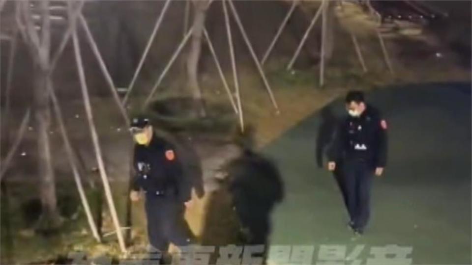 深夜多名男女聚集公園　警勸離被辱罵逮人送辦