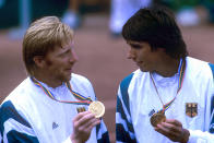 <p>Ein Jahr später holen beide Olympisches Gold für Deutschland im Doppel bei den Spielen in Barcelona. </p>