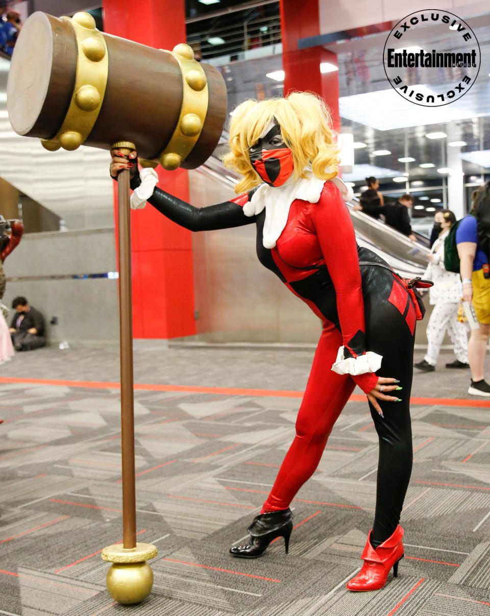 Harley Quinn cosplayer