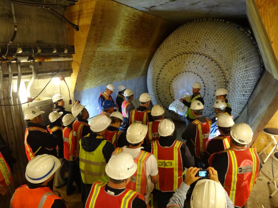 nyc tunnel plug