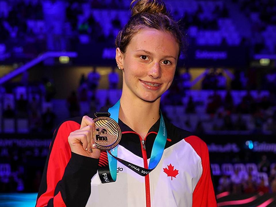 Summer McIntosh of Toronto, will make her Commonwealth Games debut later this month following remarkable first-time performances at the Olympics a year ago and last month at the world aquatics championships, pictured. (Tom Pennington/Getty Images/File - image credit)