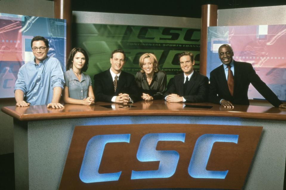 <em>Sports Night</em> (1998–2000)