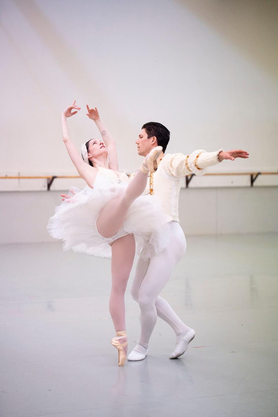 Dancers David Ward and Caitlin Valentine rehearse for BalletMet's production of "Swan Lake," which will be performed at the Ohio Theatre April 28-30.