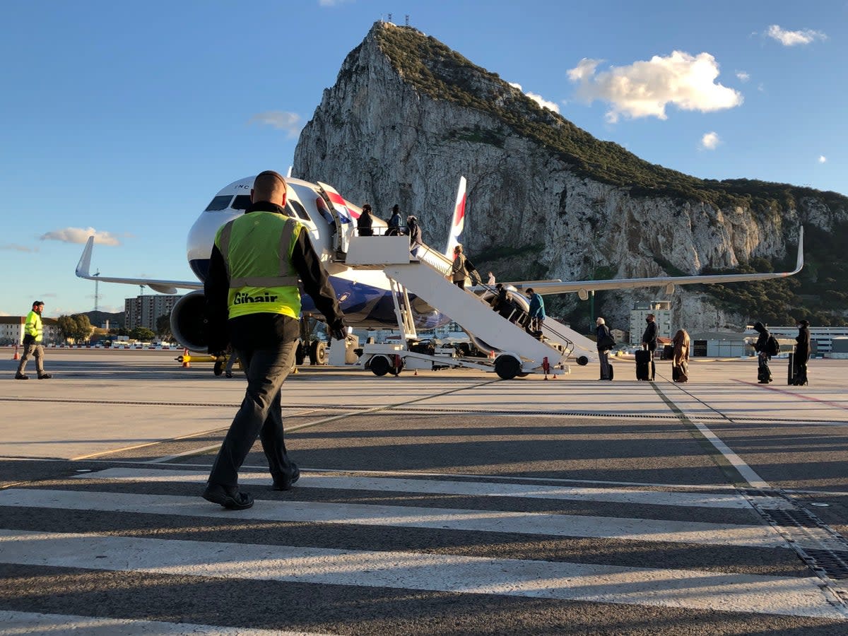 Rock steady: British Airways Airbus A320 at Gibraltar airport (Simon Calder)