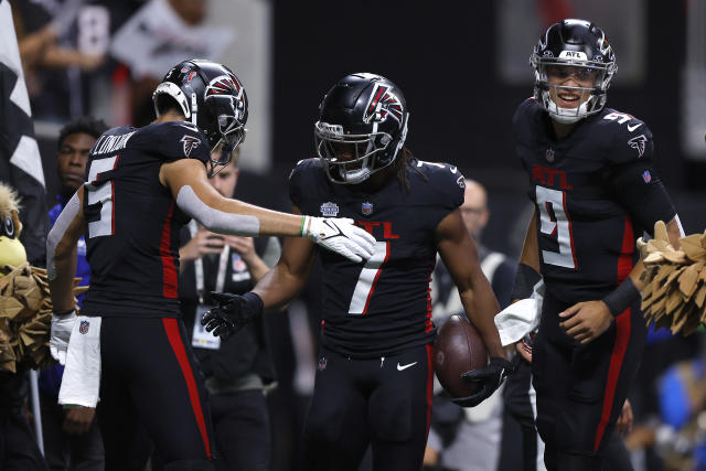 2023 NFL fantasy football rankings: Falcons RB Bijan Robinson outlook - The  Falcoholic