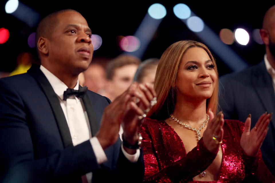 beyonce and jay z clapping