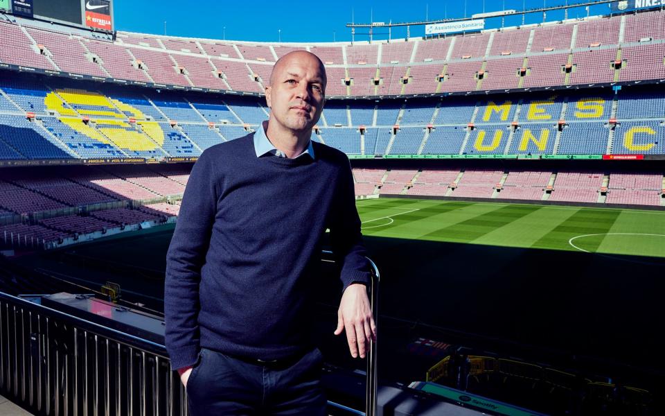 Jordri Cruyff at the Nou Camp - Jordi Cruyff: 'I tried Beckham's Wimbledon chip in the same game but it did not work' - Lee Harris