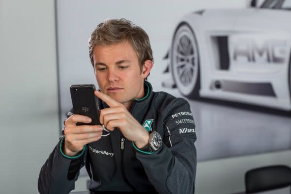 Nico Rosberg表示他會坐在沙發上觀看今年的F1比賽