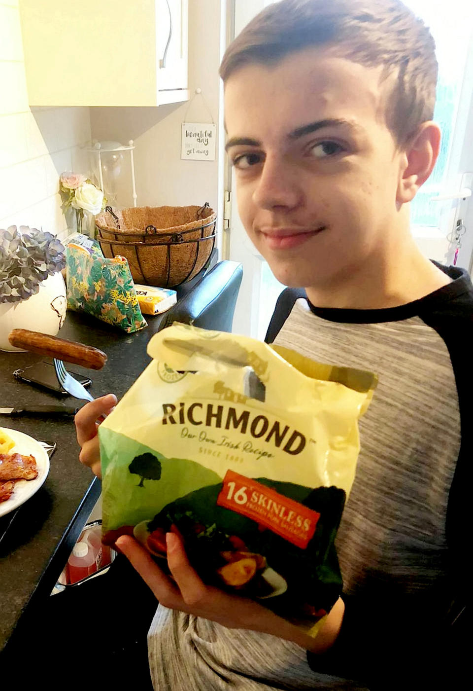 A teenage boy who has eaten nothing but SAUSAGES every mealtime for his entire life has been cured of his bizarre food phobia after being hypnotised over Facetime. Ben Simpson, 15, would refuse to try anything other than a bland diet of plain Richmonds bangers washed down with glasses of water. He developed his fear of food, known as ARFID, when mum Wendy Hughes, 55, tried to move him onto solid foods as a baby. She has since forked out £60 a month on Richmonds skinless sausages - with Ben getting through four every meal and several packs of 16 each week. Frustrated Wendy became so concerned about her son’s health she turned to Cognitive Behavioural Hypnotherapist David Kilmurry for help. And she was left amazed after Ben began trying new foods for the first rime following just one hypnotherapy session on a Facetime phone call.