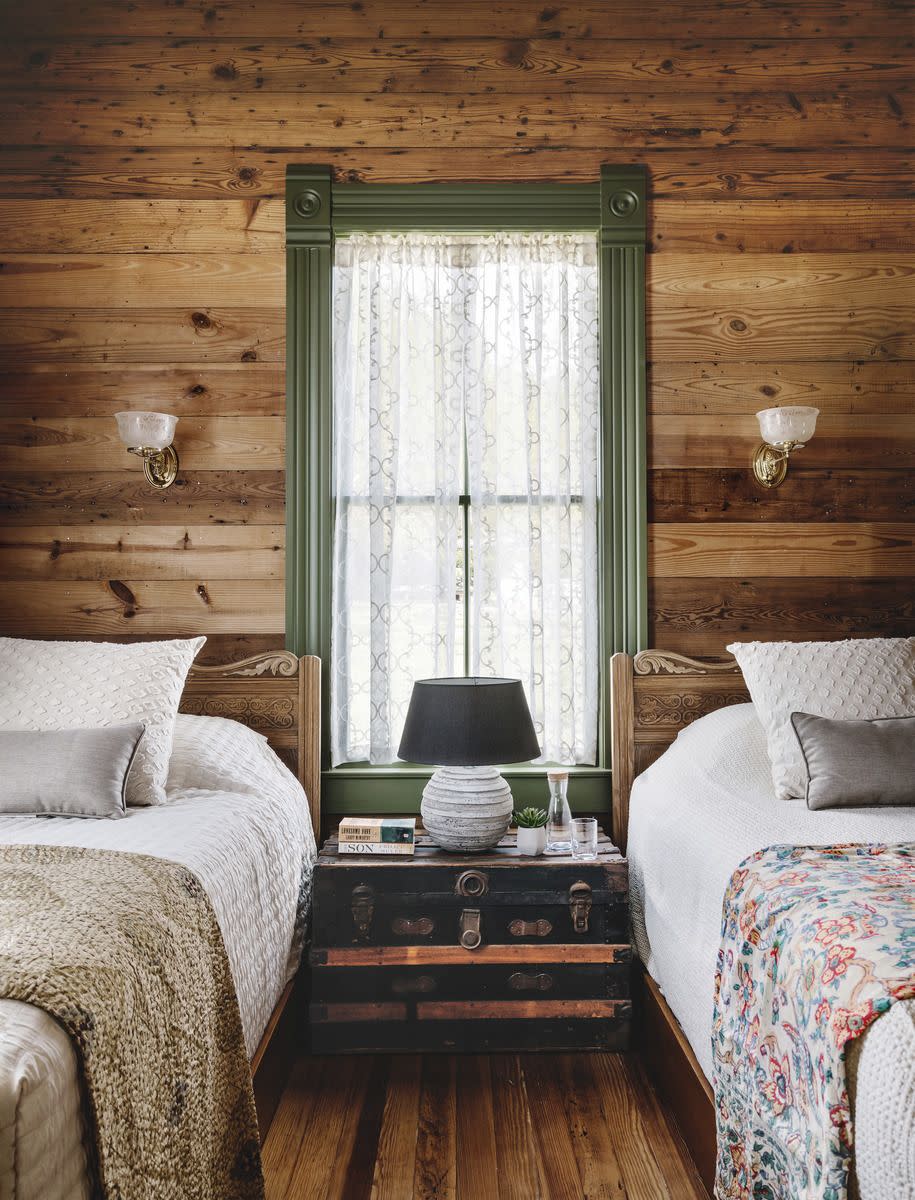 texas guesthouse bungalow bedroom