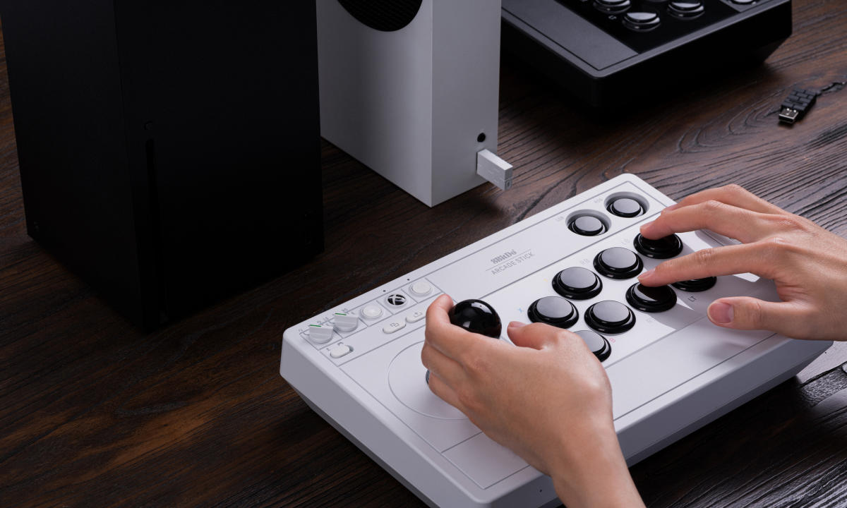 Introducing the 8Bitdo Arcade Stick for Xbox: A Wireless Custom Joystick with Endless Possibilities