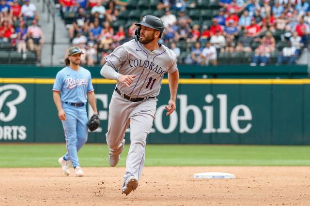 Mike Moustakas kc royals #8  Kansas city royals baseball, Kc royals,  Royals baseball