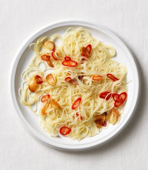 Spicy Garlic-Chili Oil with Pasta