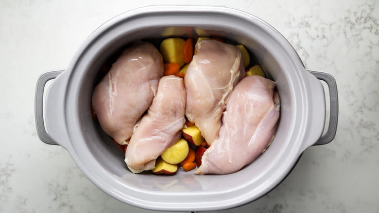 chicken and vegetables in crockpot