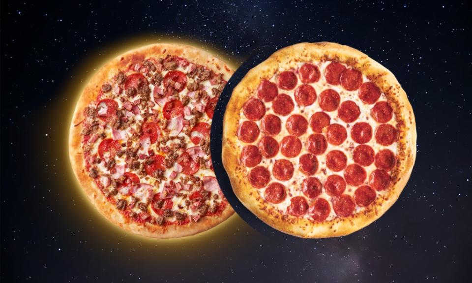 7NOW Gold Pass subscribers can also get a whole pizza for just $3. 7-Eleven