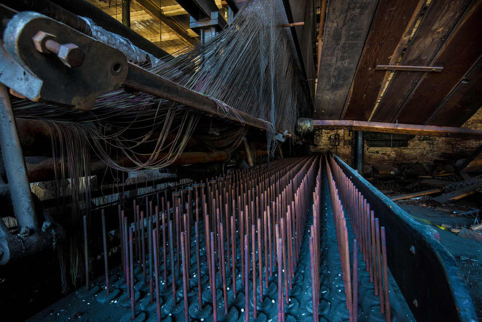 Abandoned buildings photo series shows beauty in urban decay