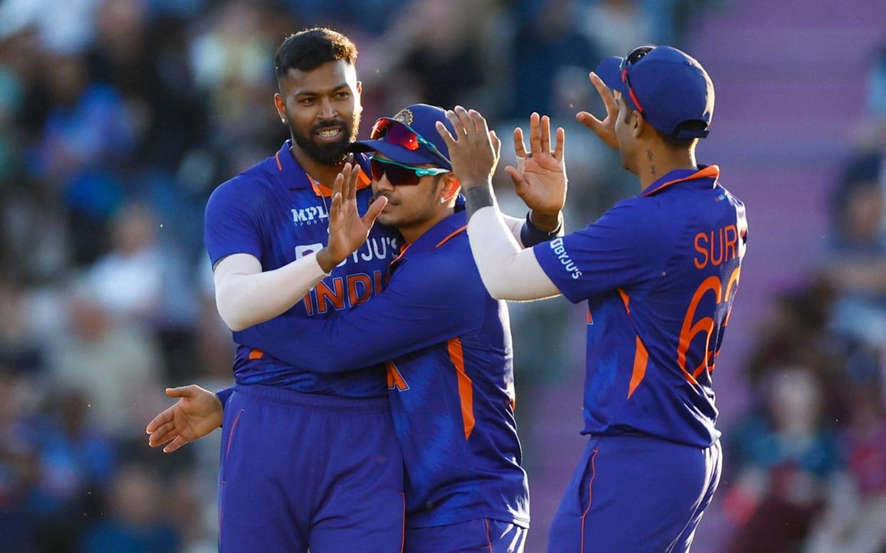 England v india 1st t20  live score latest updates - Action Images via Reuters/Andrew Boyers