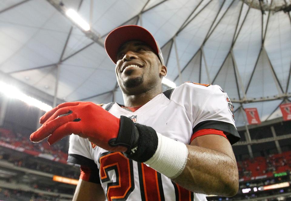 ATLANTA, GA - DECEMBER 30: Ronde Barber #20 of the Tampa Bay Buccaneers reacts after their 22-17 win over the Atlanta Falcons at Georgia Dome on December 30, 2012 in Atlanta, Georgia. (Photo by Kevin C. Cox/Getty Images)