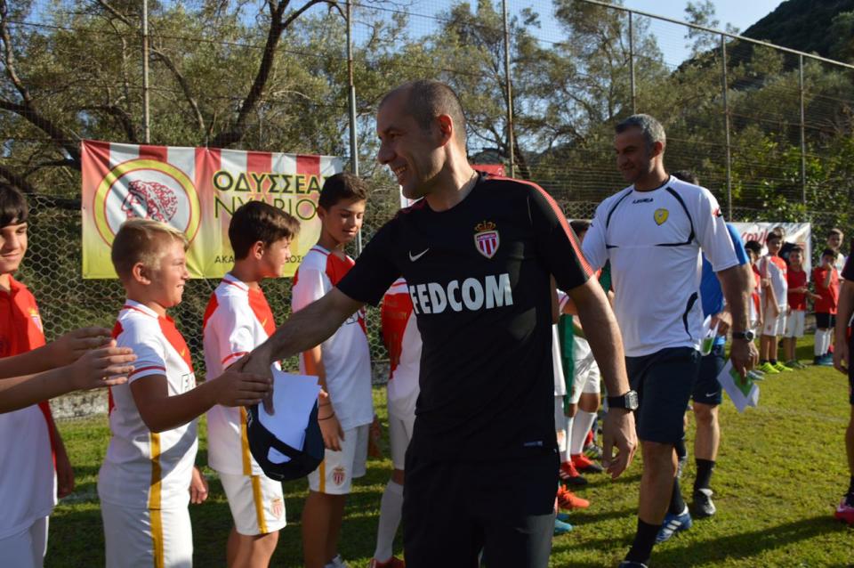 Jardim en Grèce dans le cadre d’un camp d’entraînement pour les jeunes joueurs de Lefkada