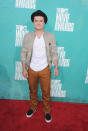 Josh Hutcherson arrives at the 2012 MTV Movie Awards.