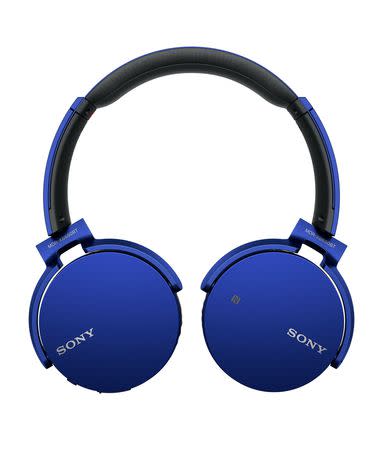 Sony EXTRA BASS Bluetooth Headphone