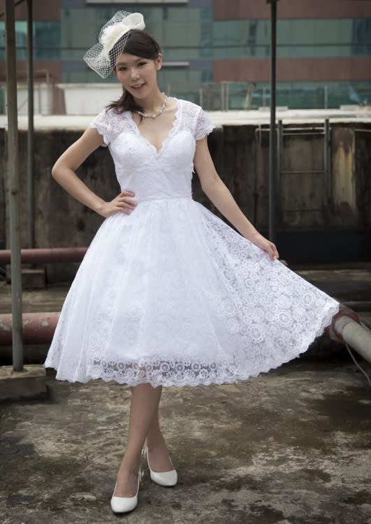 modern vintage style old fashioned wedding dresses