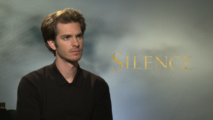 Andrew Garfield said he didn't go cold turkey to lose weight for Silence. (Photo: Yahoo Movies)