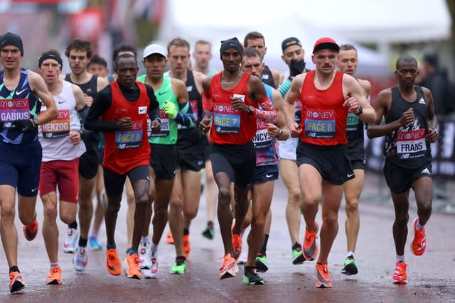 Sir Mo Farah was setting the pace 