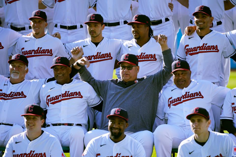 Guardians manager Terry Francona, center, poses with the team for a photo, Friday, Sept. 22, 2023.