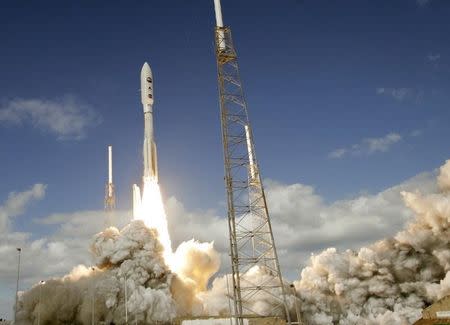 The Atlas V rocket with the New Horizons spacecraft blasts off from complex 41 at the Cape Canaveral Air Force Station in Cape Canaveral, Florida January 19, 2006 in this file photo.