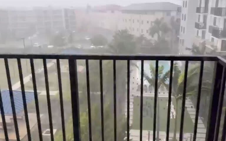 Advertencia de tornado en Miami