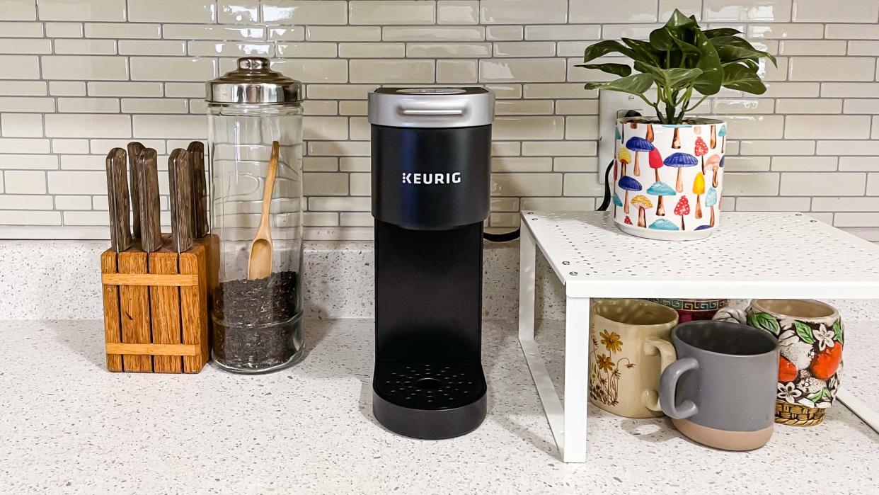  Keurig K-Mini on kitchen counter. 