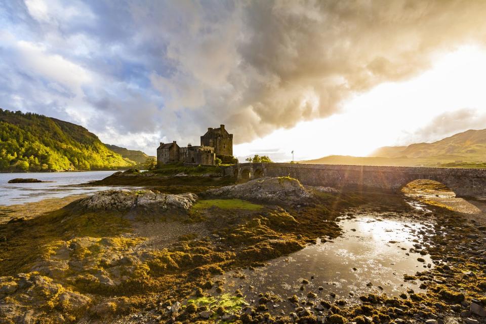 14) Eilean Donan Castle