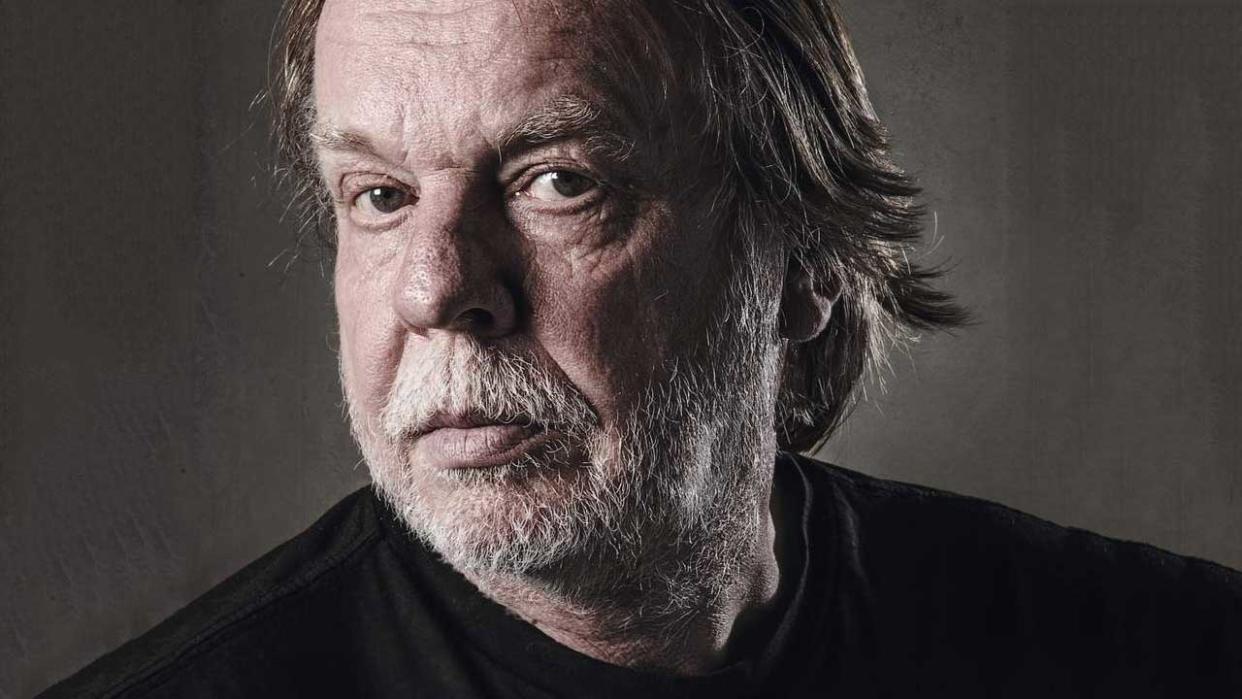  Rick Wakeman studio portrait. 